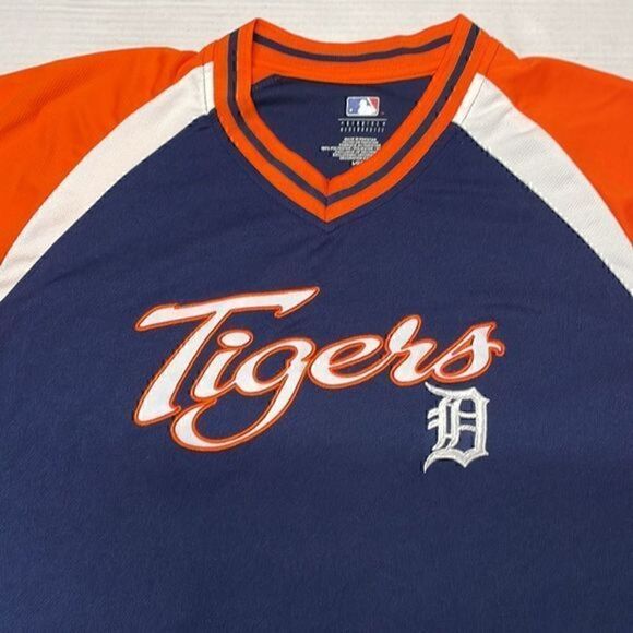 Genuine merchandise Detroit tigers men’s short sleeve knit shirt. Size L. - Picture 4 of 9